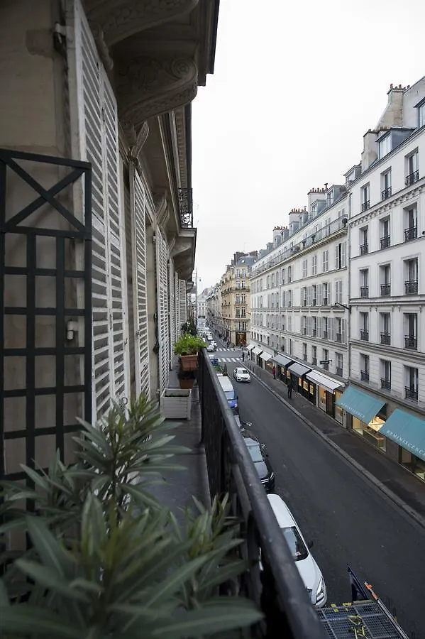 Veeve - Charming Bonaparte París
